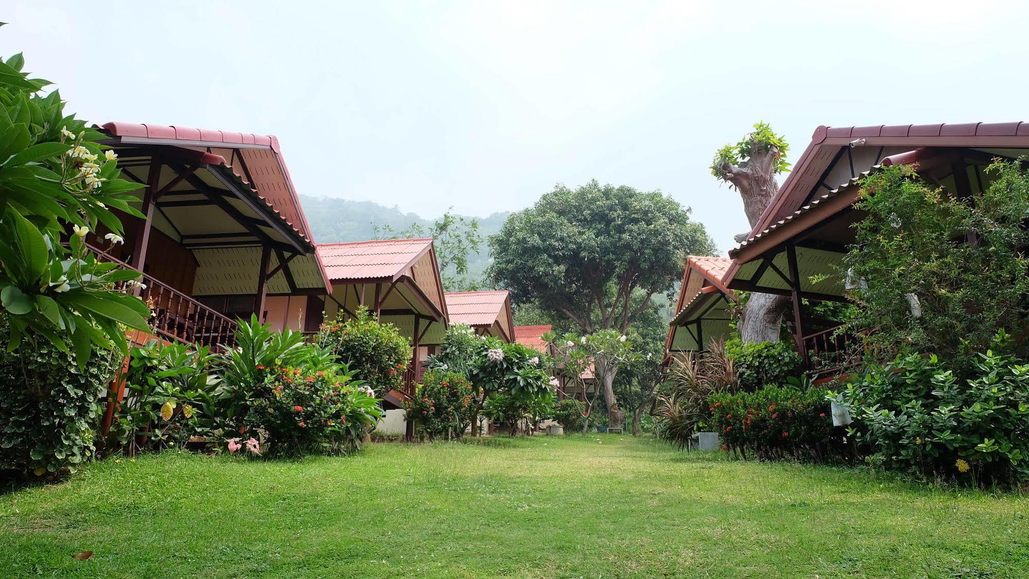 Pooltrap Village Bungalow Ko Pha Ngan Bagian luar foto